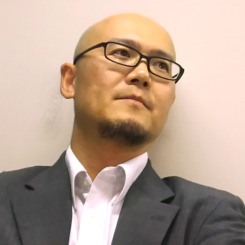 秦　誠一郎